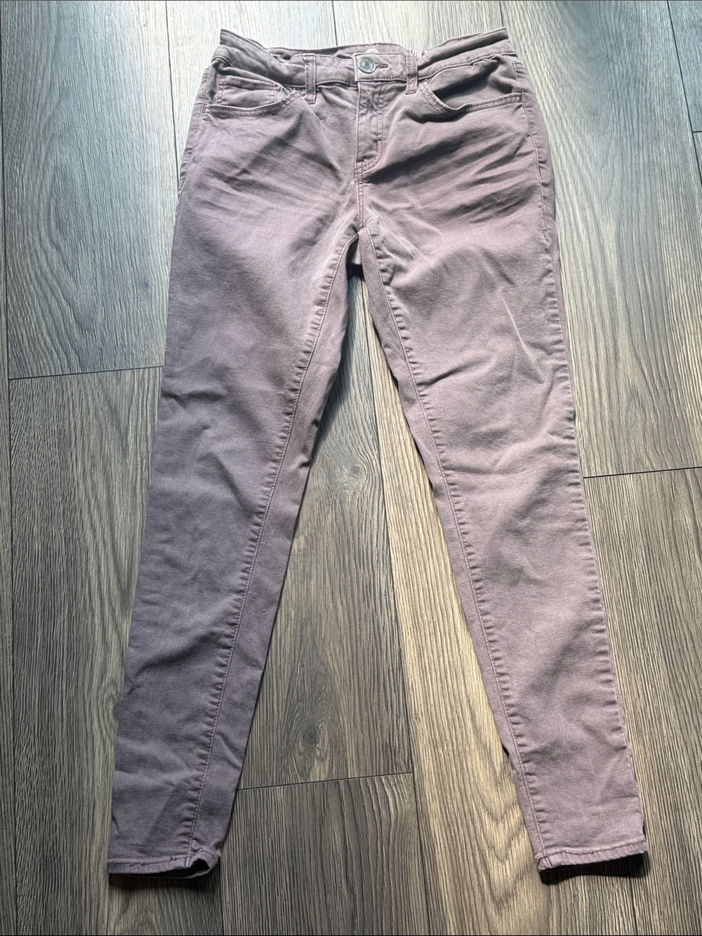 SO Women's Slim Jeggings in Mauve Plum